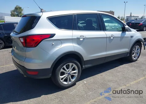 2019 Ford Escape Se из США, поврежденный, VIN 1FMCU0GDXKUB05100
